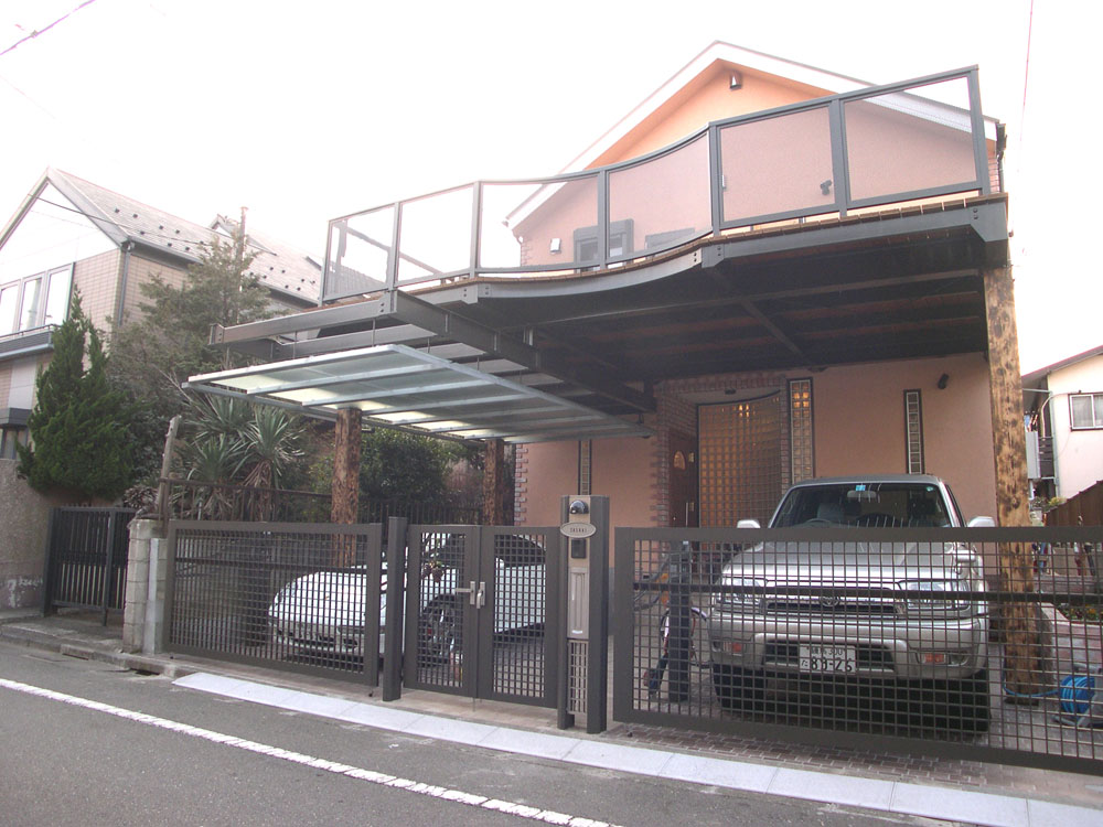 木造 地上2階建